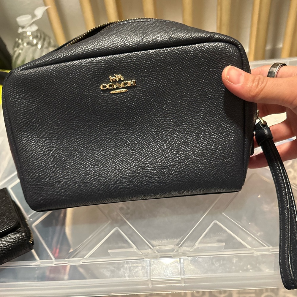 Coach - Hand purse w/ wrist strap